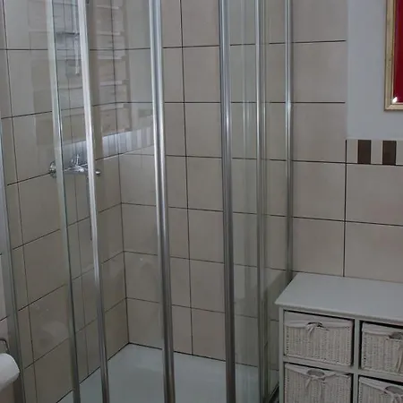 Villa Bijela , Jacuzzi & Sauna *